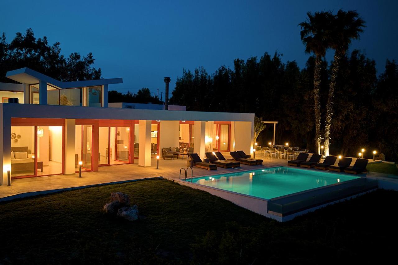Villa Seven Lakhania Esterno foto